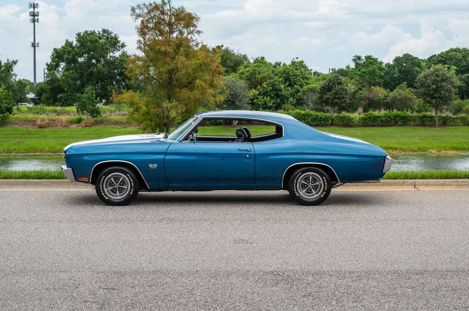 Chevrolet-Chevelle-1970-2-Door-1