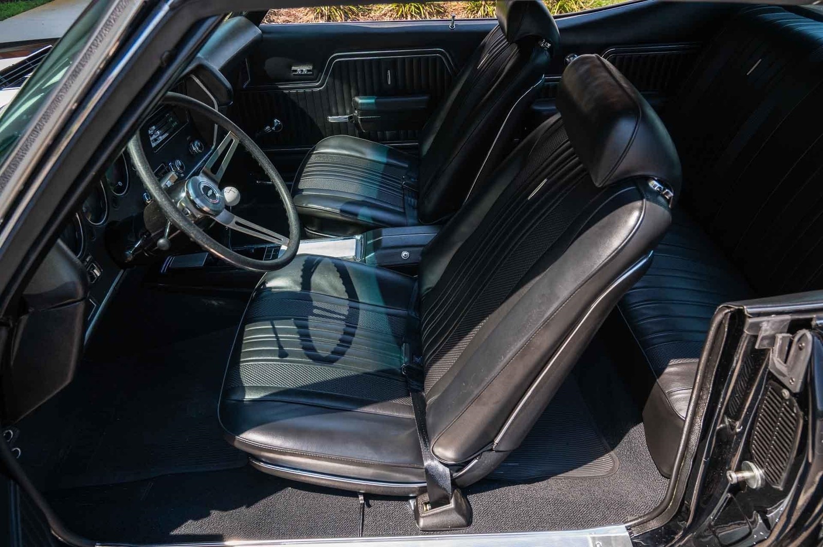 Chevrolet-Chevelle-1970-2-Door-11