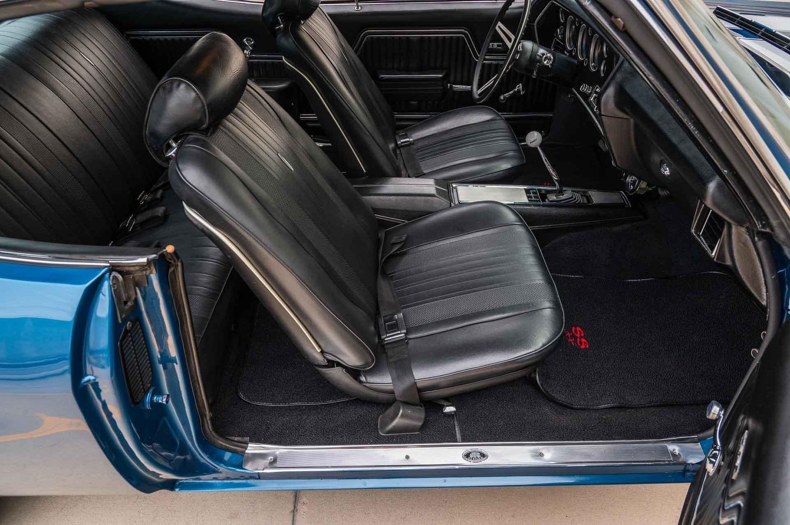 Chevrolet-Chevelle-1970-2-Door-14