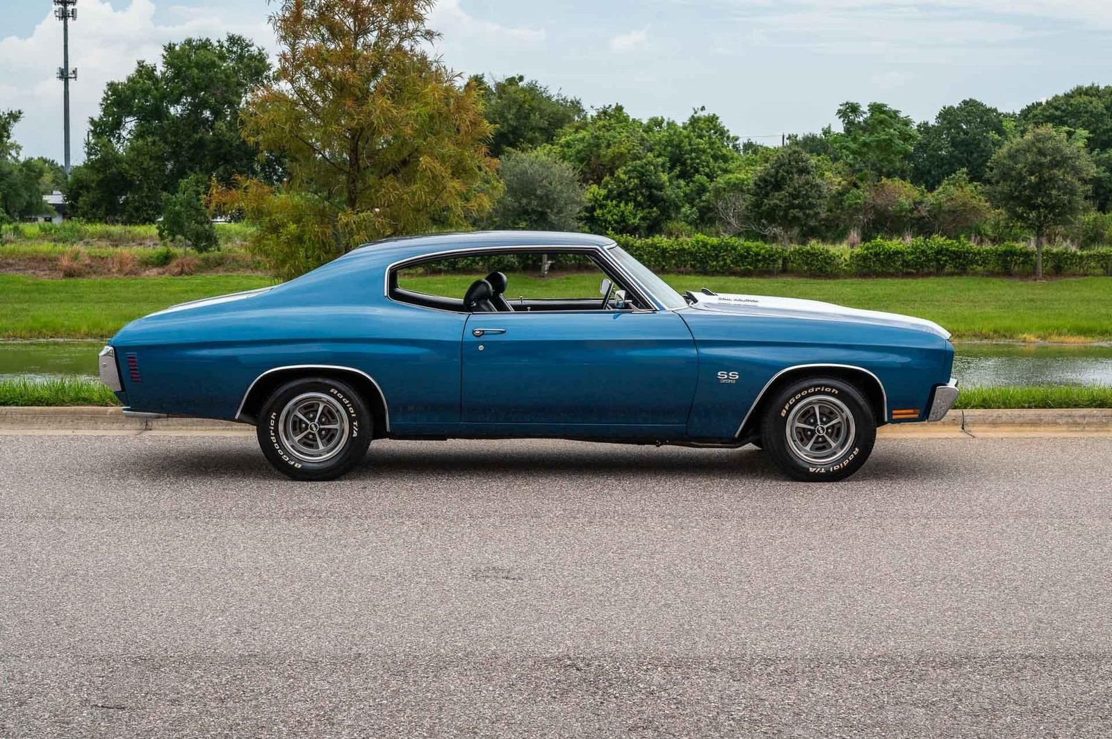 Chevrolet-Chevelle-1970-2-Door-6