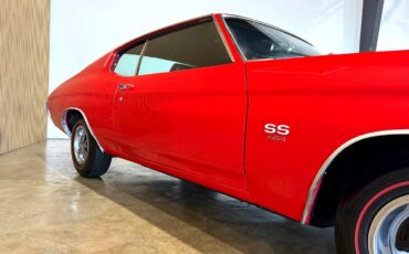 Chevrolet-Chevelle-1970-Classic-Car-12