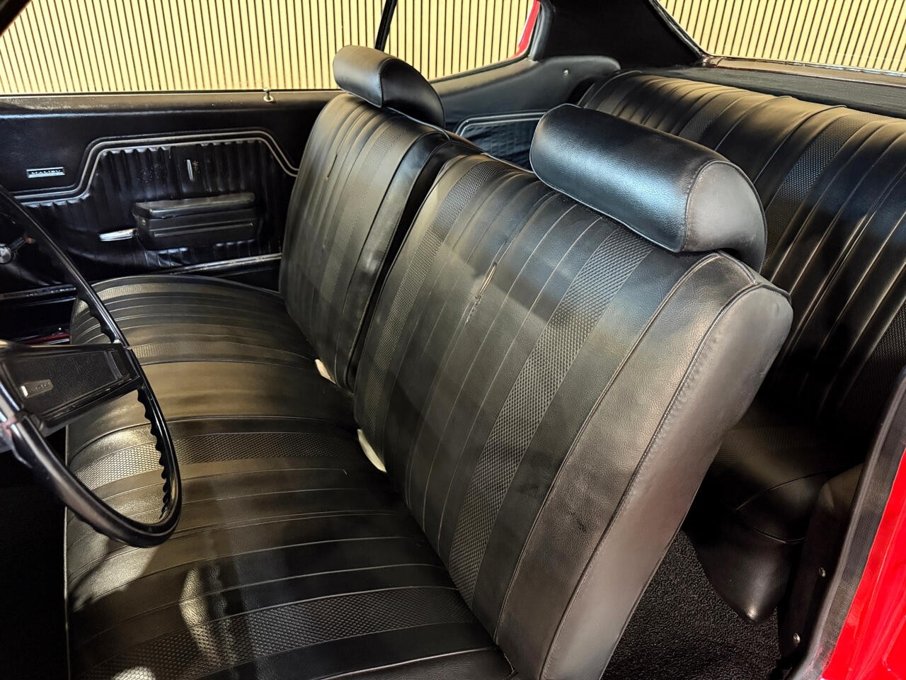 Chevrolet-Chevelle-1970-Classic-Car-30
