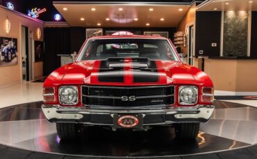 Chevrolet-Chevelle-1971-Red-11