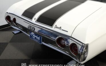 Chevrolet-Chevelle-1971-White-Black-25