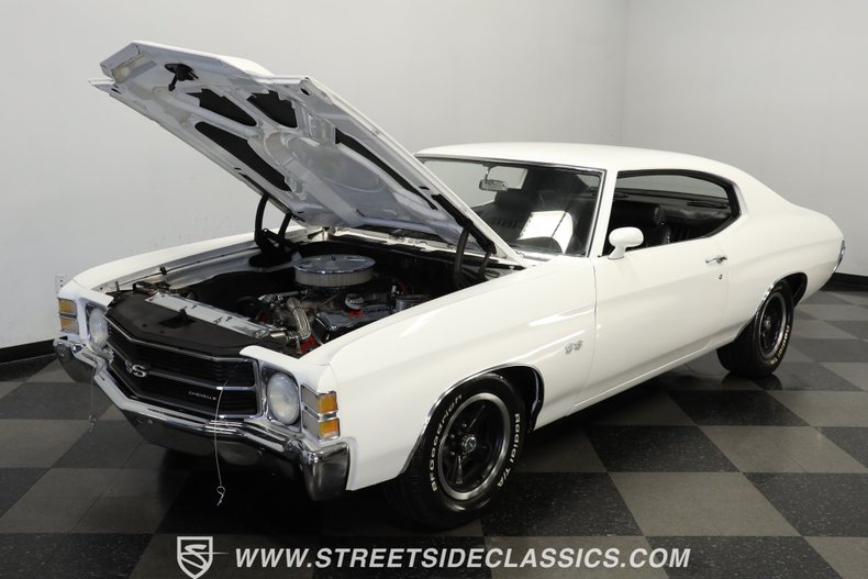 Chevrolet-Chevelle-1971-White-Black-45