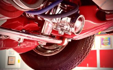 Chevrolet-Chevelle-1971-red-tan-12
