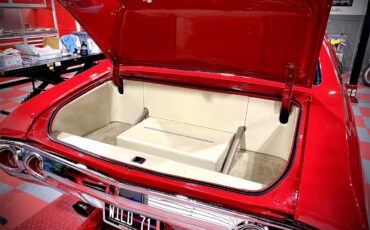Chevrolet-Chevelle-1971-red-tan-2