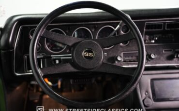 Chevrolet-Chevelle-1972-Sequoia-Green-Black-13