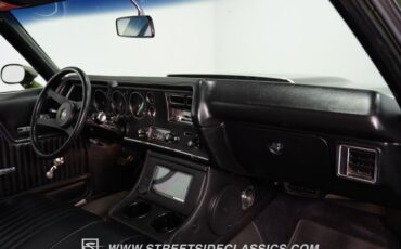 Chevrolet-Chevelle-1972-Sequoia-Green-Black-25