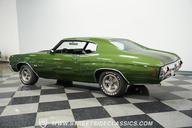 Chevrolet-Chevelle-1972-Sequoia-Green-Black-27