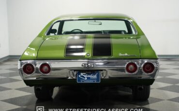 Chevrolet-Chevelle-1972-Sequoia-Green-Black-29