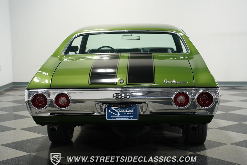 Chevrolet-Chevelle-1972-Sequoia-Green-Black-29