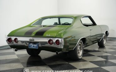 Chevrolet-Chevelle-1972-Sequoia-Green-Black-30