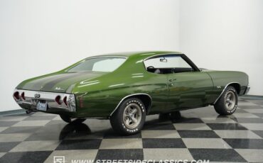 Chevrolet-Chevelle-1972-Sequoia-Green-Black-31