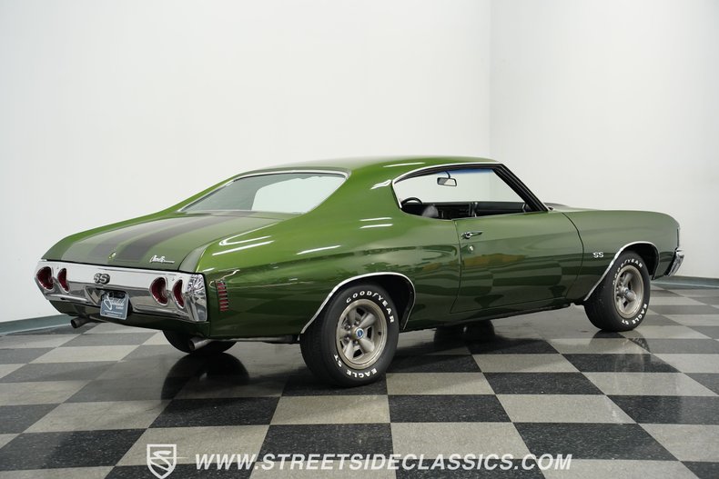 Chevrolet-Chevelle-1972-Sequoia-Green-Black-31