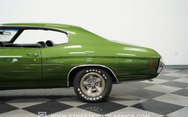 Chevrolet-Chevelle-1972-Sequoia-Green-Black-42