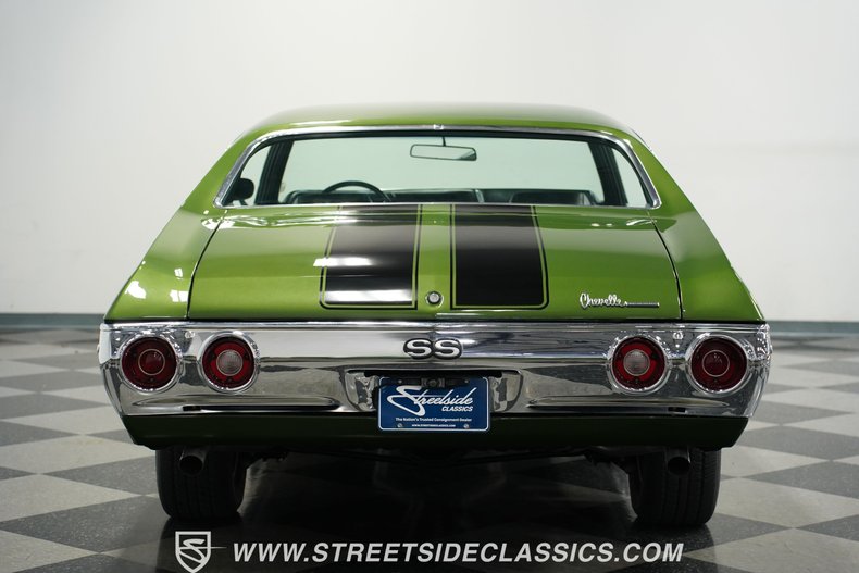 Chevrolet-Chevelle-1972-Sequoia-Green-Black-43