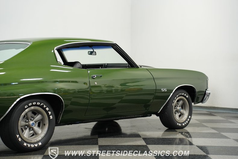 Chevrolet-Chevelle-1972-Sequoia-Green-Black-46