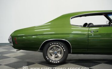 Chevrolet-Chevelle-1972-Sequoia-Green-Black-47