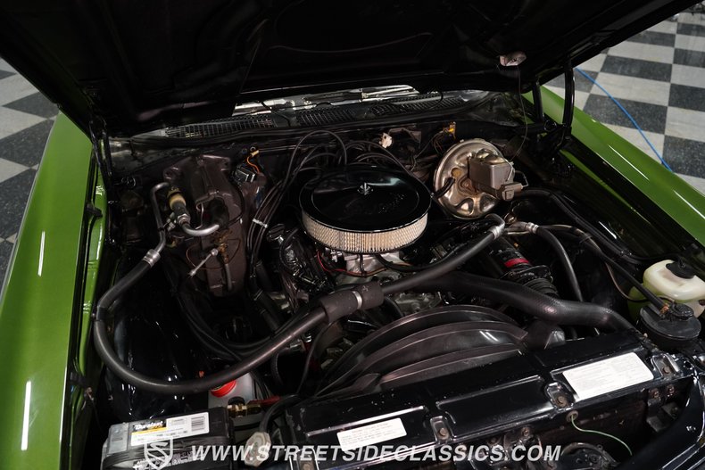 Chevrolet-Chevelle-1972-Sequoia-Green-Black-9