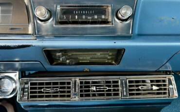 Chevrolet-Chevelle-300-1966-White-Blue-13
