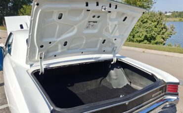 Chevrolet-Chevelle-malibu-1967-White-electric-blue-10