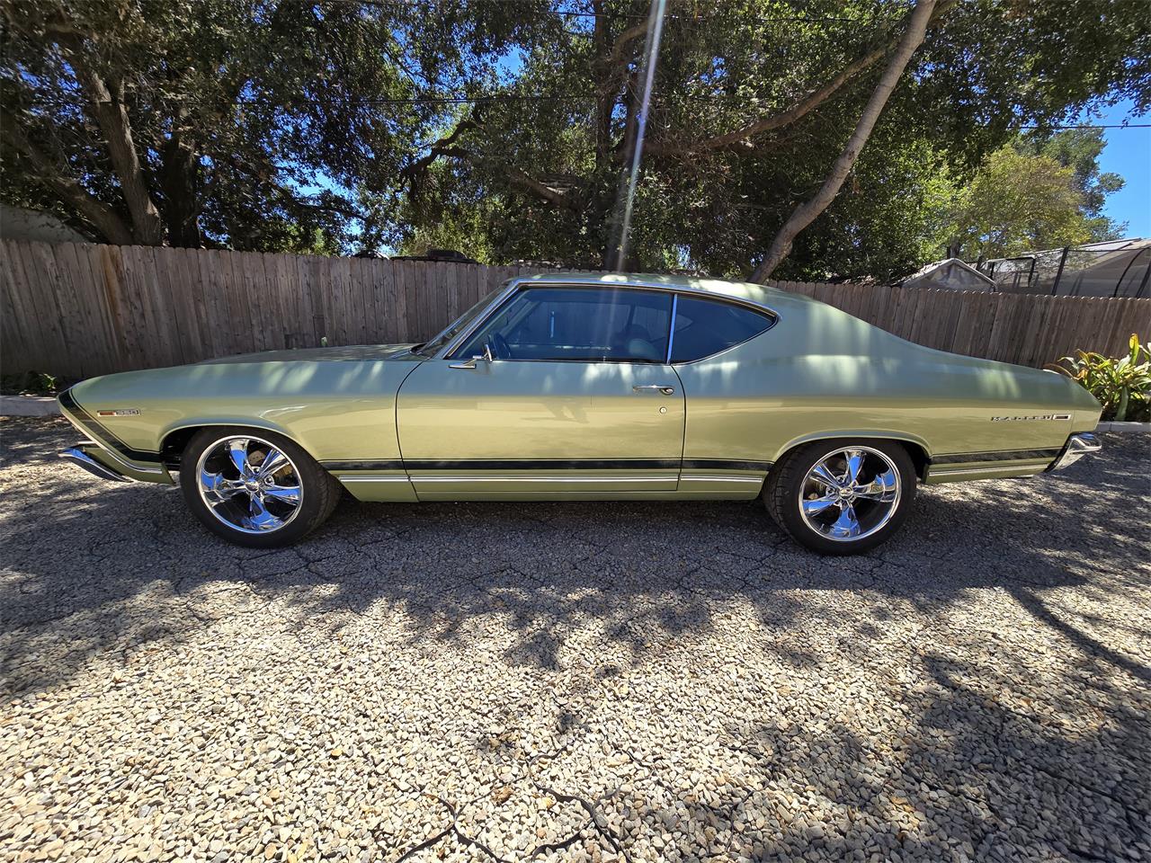 Chevrolet-Chevelle-malibu-1969-Green-Green