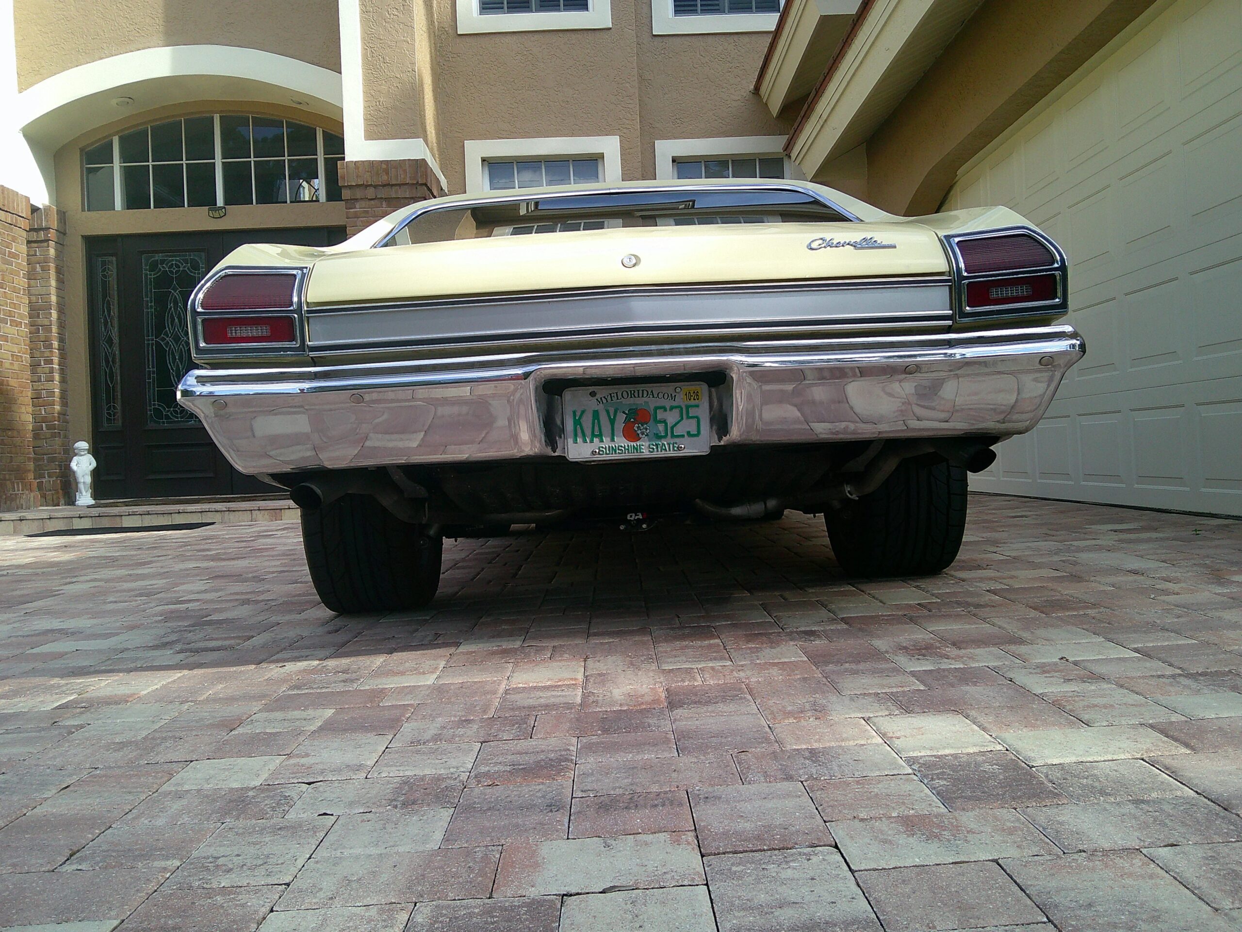 Chevrolet-Chevelle-malibu-1969-Yellow-Black-1