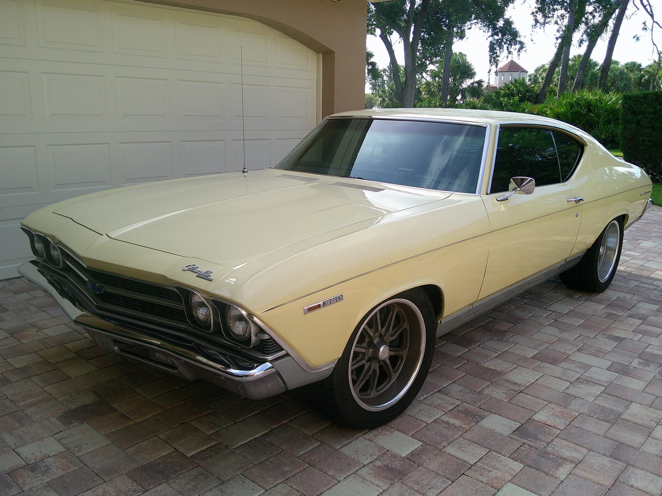 Chevrolet-Chevelle-malibu-1969-Yellow-Black-64