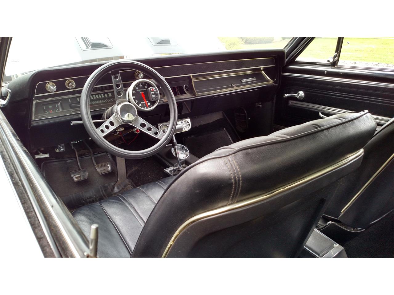 Chevrolet-Chevelle-ss-1966-Silver-Black-3