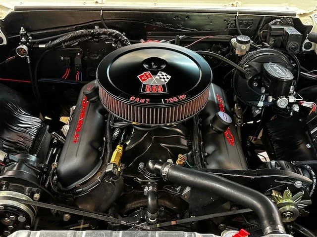 Chevrolet-Chevelle-ss-1966-White-Black-6