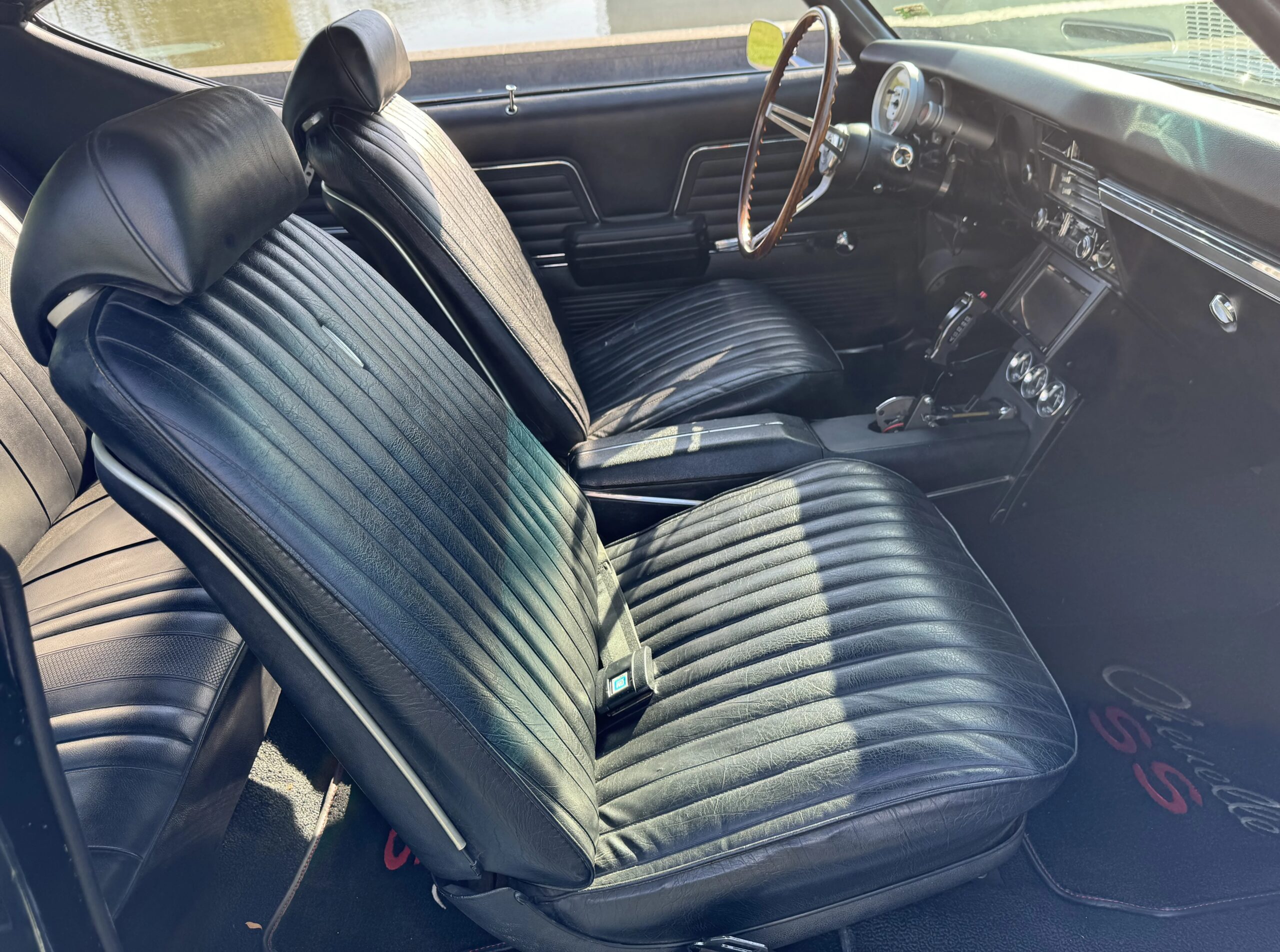 Chevrolet-Chevelle-ss-1969-Green-Black-24