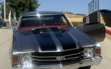 Chevrolet-Chevelle-ss-1972-Silver-Red-1