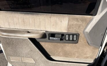 Chevrolet-Cheyenne-1992-16