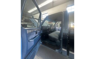 Chevrolet-Ck-1500-1985-Blue-Nlue-7