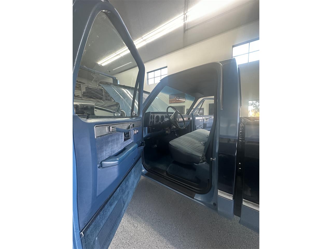 Chevrolet-Ck-1500-1985-Blue-Nlue-7