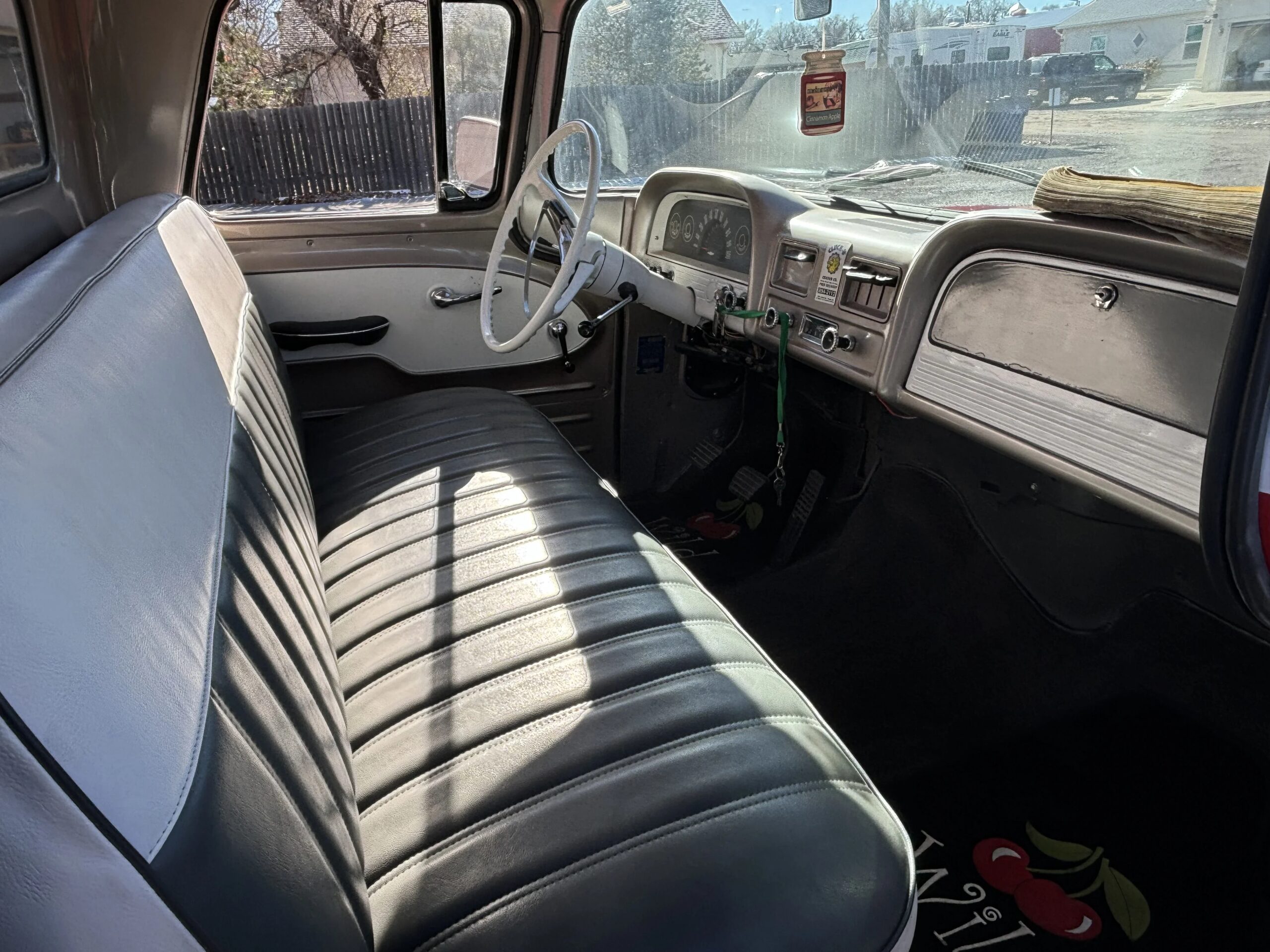 Chevrolet-Ck-truck-1962-Red-White-1