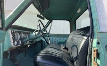 Chevrolet-Ck-truck-1967-Green-Green-2