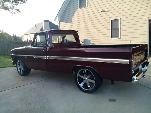 Chevrolet-Ck-truck-2wd-regular-cab-1500-1966-Custom-Custom