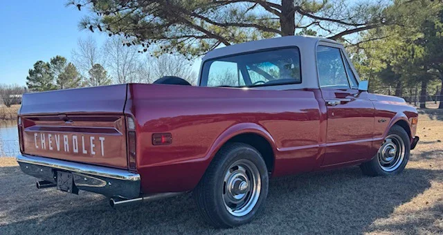 Chevrolet-Ck-truck-2wd-regular-cab-1500-1970-Burgundy-Tan-8
