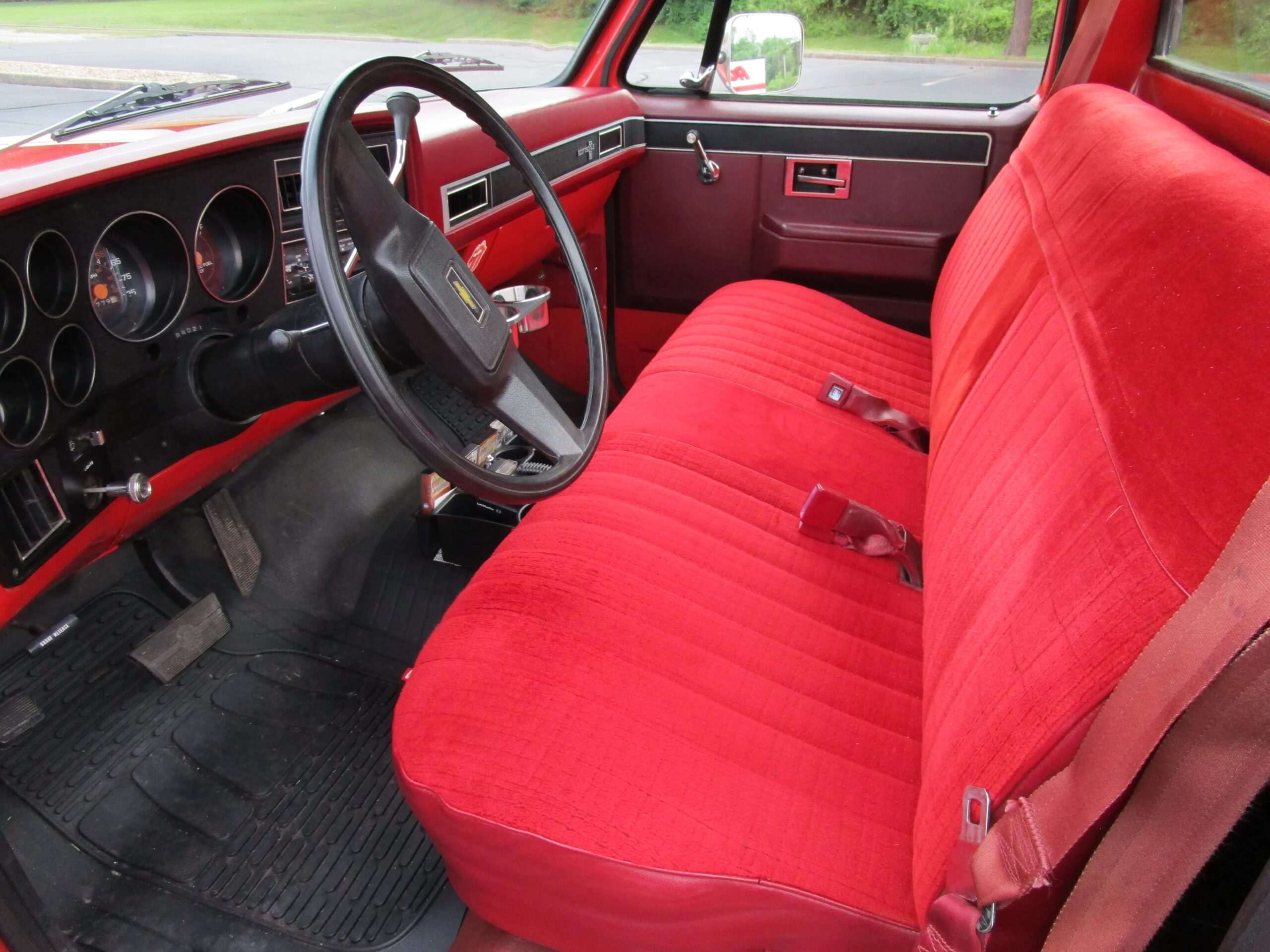 Chevrolet-Ck-truck-2wd-regular-cab-1500-1981-Red-Red-13