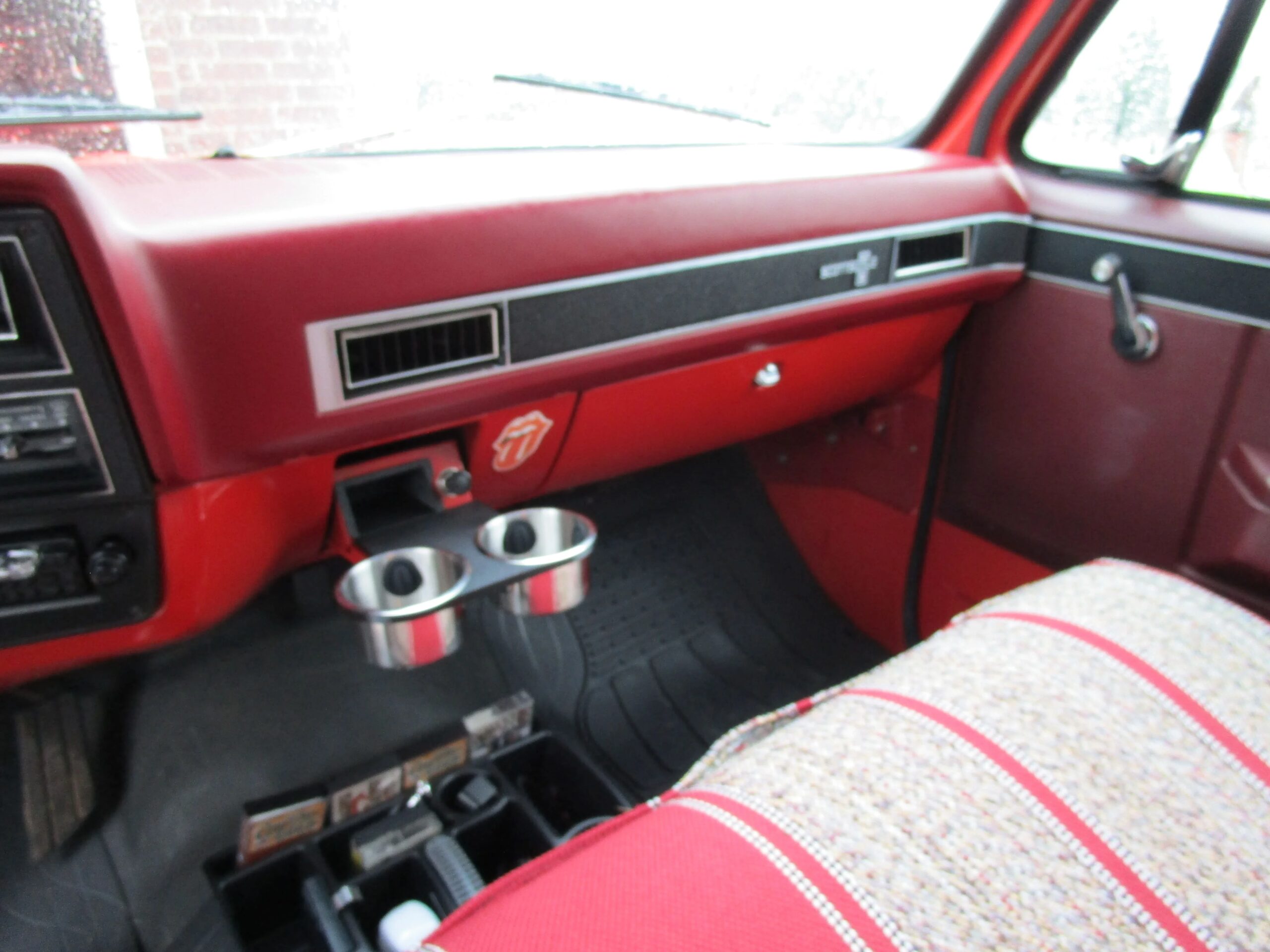 Chevrolet-Ck-truck-2wd-regular-cab-1500-1981-Red-Red-30