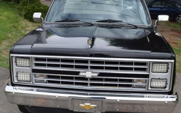 Chevrolet-Ck-truck-2wd-regular-cab-1500-1985-Black