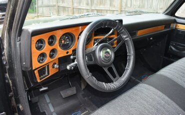 Chevrolet-Ck-truck-2wd-regular-cab-1500-1985-Black-9