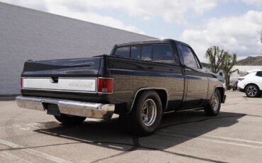 Chevrolet-Ck-truck-2wd-regular-cab-1500-1986-Black-Burgundy-2