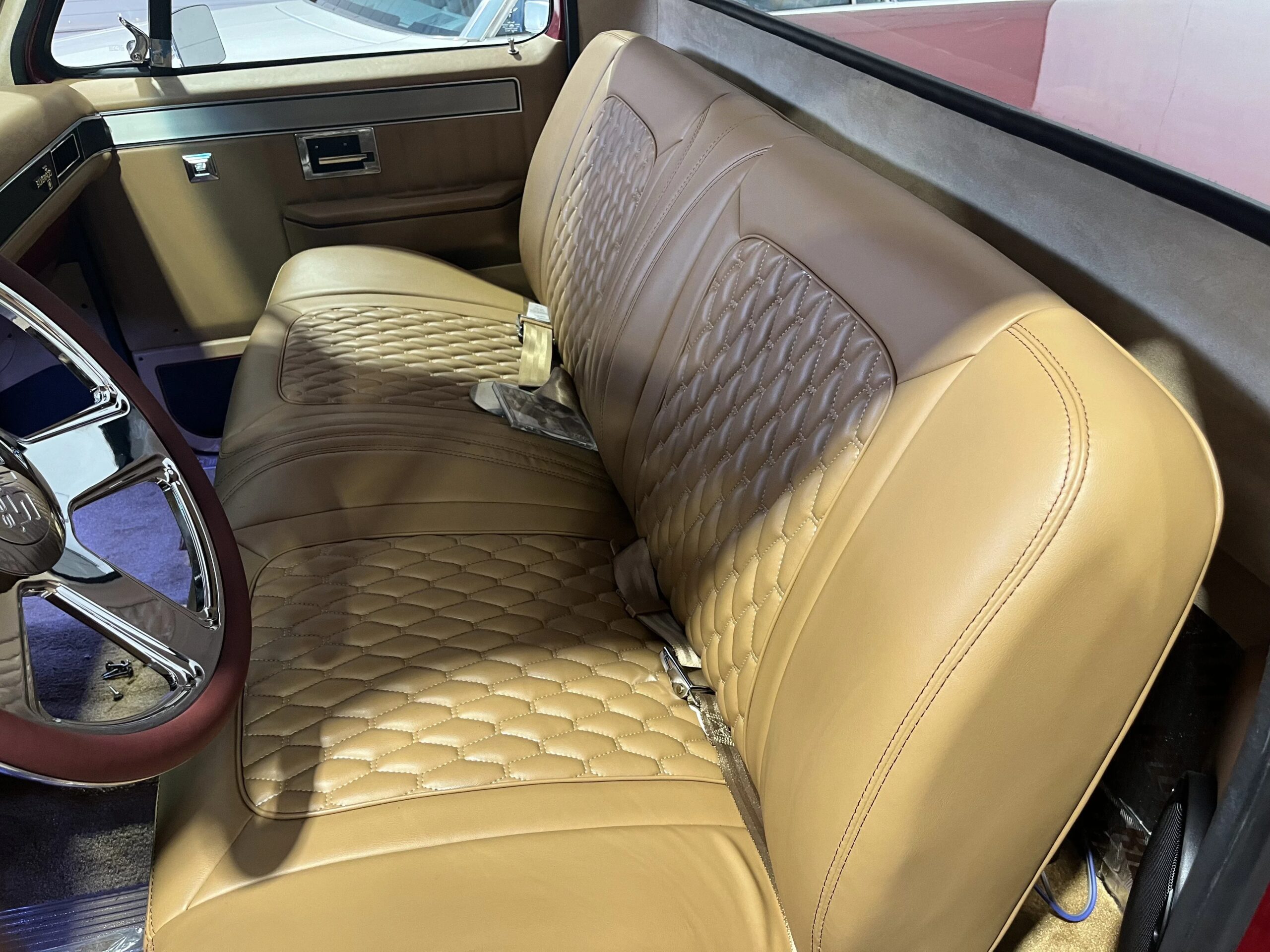 Chevrolet-Ck-truck-2wd-regular-cab-1500-1986-Red-Tan-12