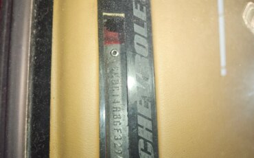 Chevrolet-Ck-truck-2wd-regular-cab-1500-1986-Red-Tan-16