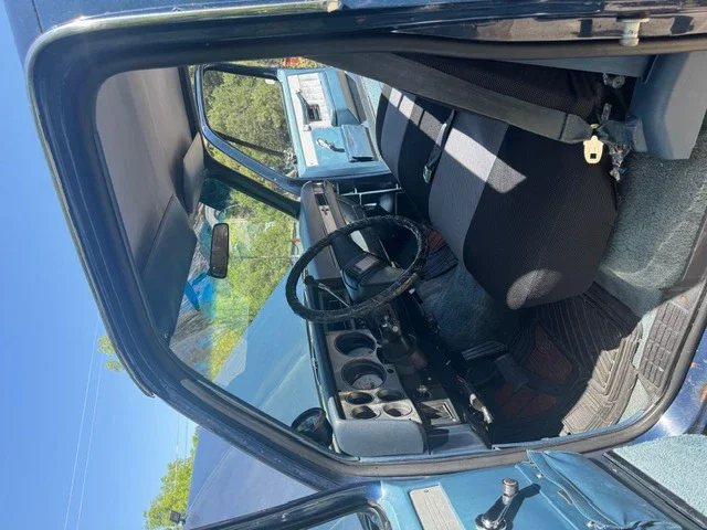 Chevrolet-Ck-truck-2wd-regular-cab-2500-1987-Blue-Blue-13