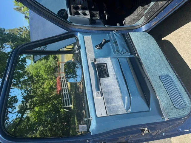 Chevrolet-Ck-truck-2wd-regular-cab-2500-1987-Blue-Blue-14