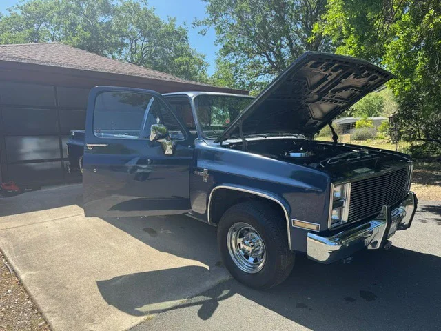 Chevrolet-Ck-truck-2wd-regular-cab-2500-1987-Blue-Blue-18